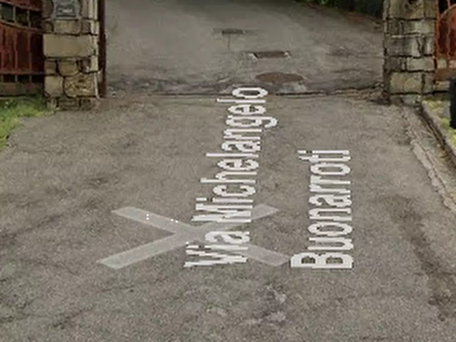 Immagine 11 di Casa indipendente in vendita  in Via Michelangelo Buonarotti a Vaiano