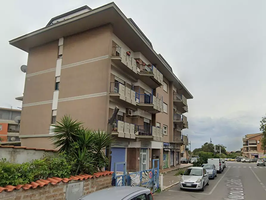 Immagine 3 di Appartamento in vendita  in Viale Nuova California  a Ardea