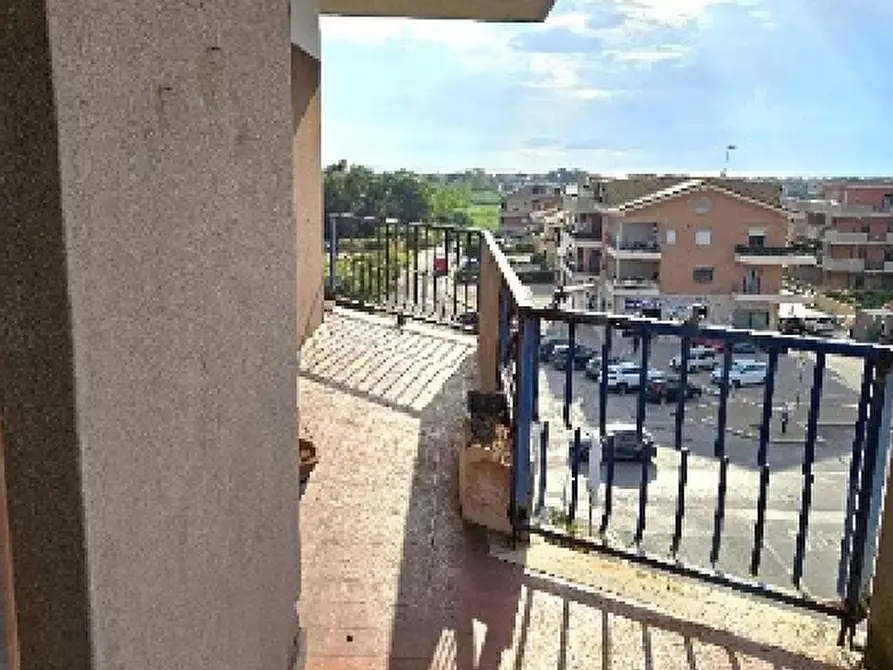 Immagine 11 di Appartamento in vendita  in Viale Nuova California  a Ardea