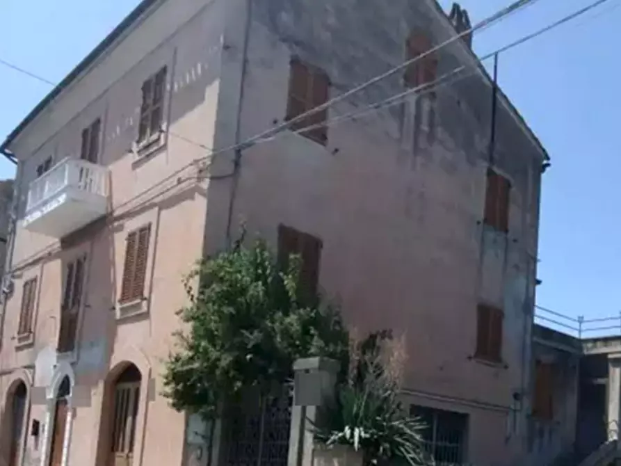 Immagine 4 di Porzione di casa in vendita  in Via Giuseppe Garibaldi  a Ponzano Di Fermo