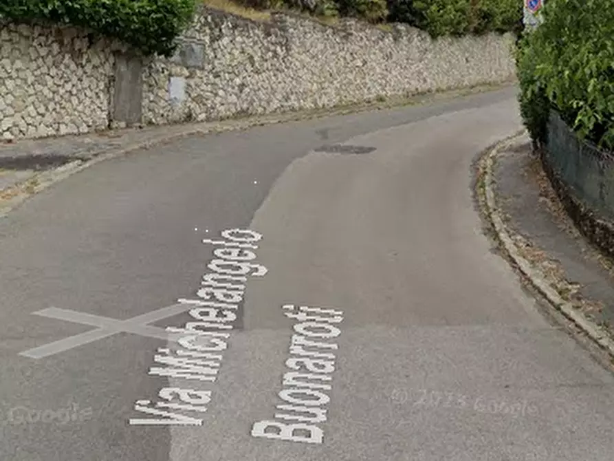 Immagine 14 di Casa indipendente in vendita  in Via Michelangelo Buonarotti a Vaiano