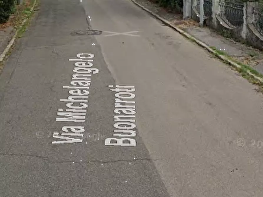 Immagine 17 di Casa indipendente in vendita  in Via Michelangelo Buonarotti a Vaiano