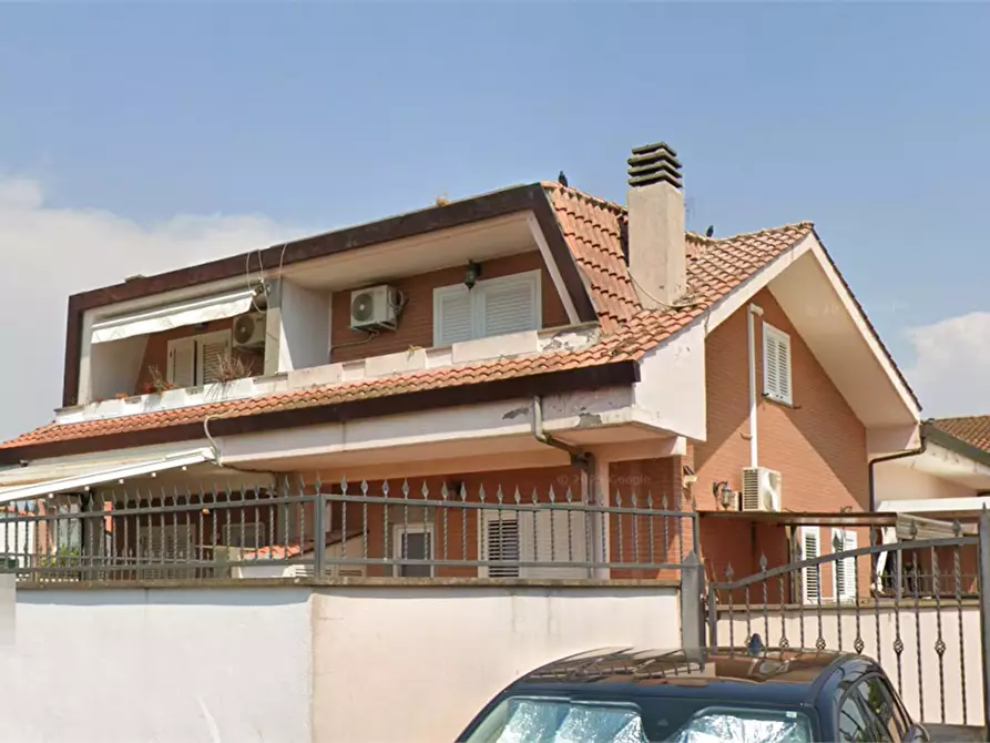 Immagine 3 di Villa in vendita  in Via Teramo a Ardea