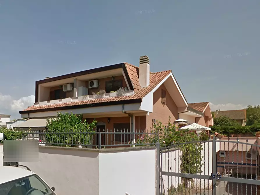 Immagine 12 di Villa in vendita  in Via Teramo a Ardea