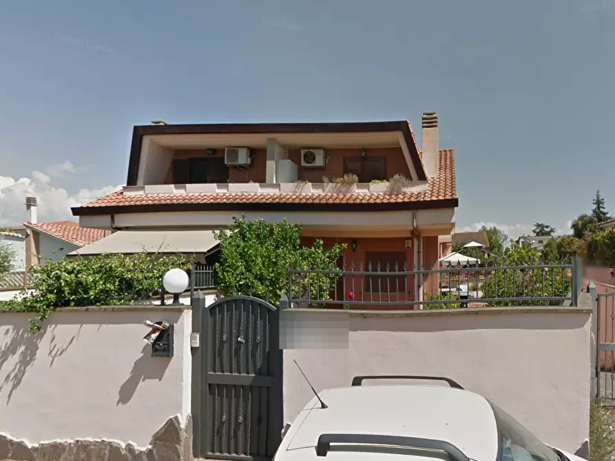 Immagine 14 di Villa in vendita  in Via Teramo a Ardea