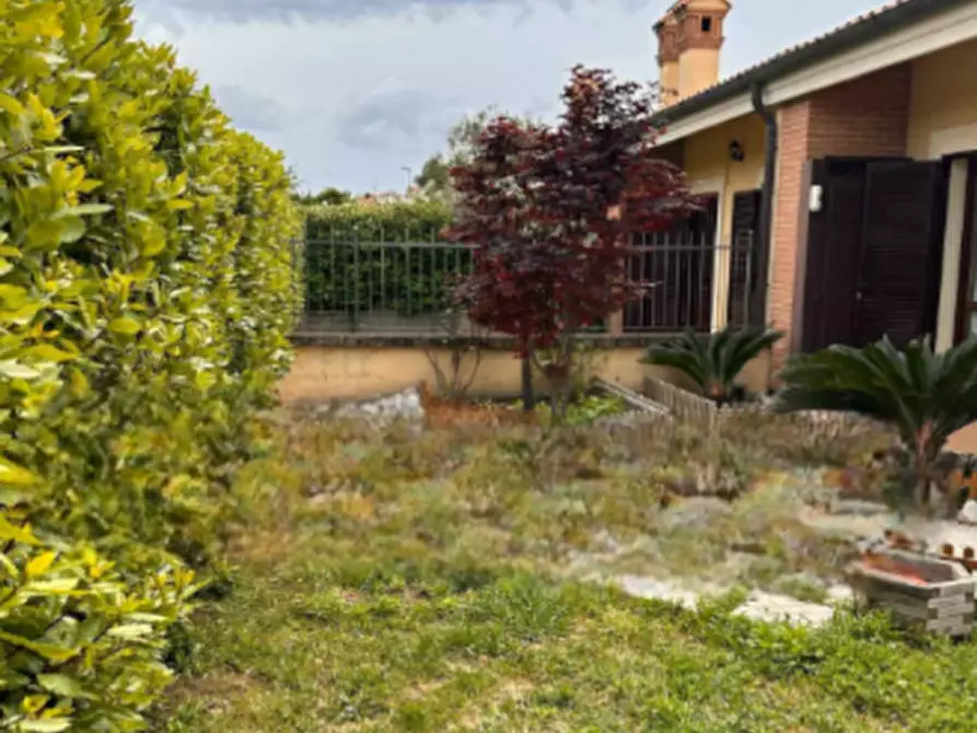 Immagine 3 di Villetta a schiera in vendita  in Via Finlandia a Albano Laziale