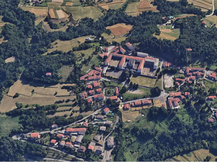 Immagine 11 di Appartamento in vendita  in Via Papa Giovanni XXIII a Caprino Bergamasco