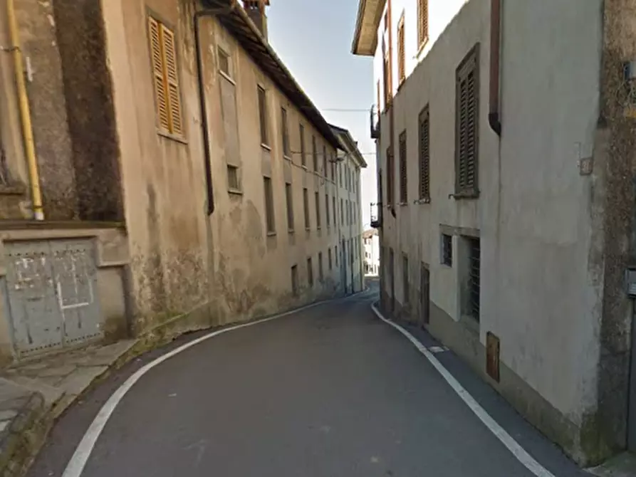 Immagine 8 di Appartamento in vendita  in Via Papa Giovanni XXIII a Caprino Bergamasco