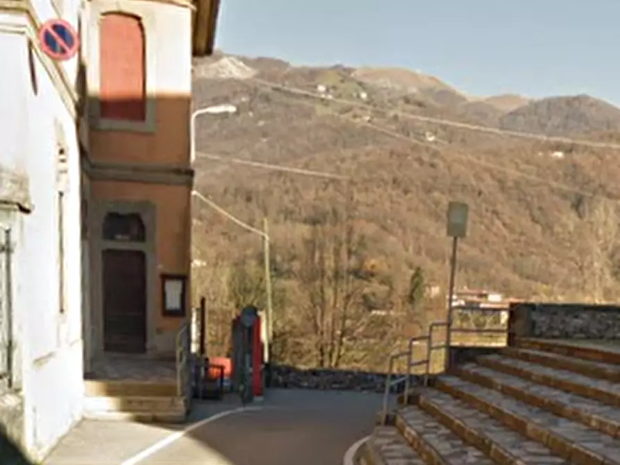 Immagine 9 di Appartamento in vendita  in Via Papa Giovanni XXIII a Caprino Bergamasco