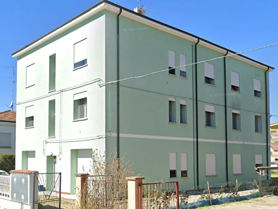 Immagine 5 di Appartamento in vendita  in Viale della Resistenza a Finale Emilia