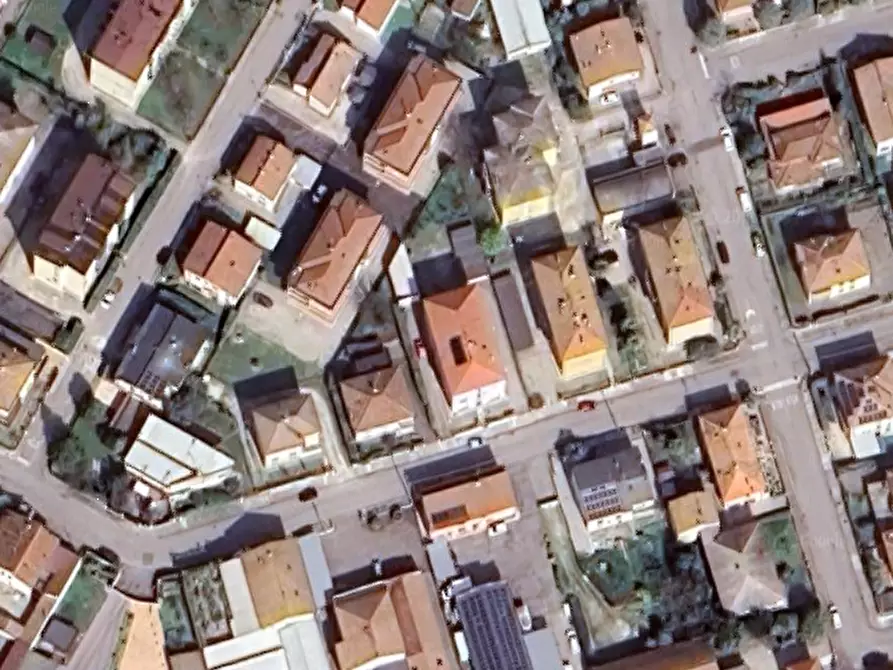 Immagine 12 di Appartamento in vendita  in Viale della Resistenza a Finale Emilia