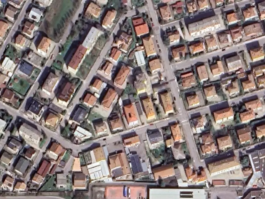 Immagine 14 di Appartamento in vendita  in Viale della Resistenza a Finale Emilia