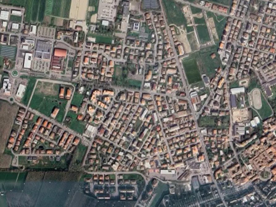 Immagine 17 di Appartamento in vendita  in Viale della Resistenza a Finale Emilia