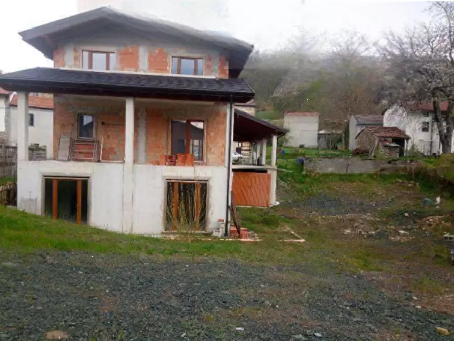 Immagine 8 di Terreno agricolo in vendita  in Localita' Tornarezza a Ferriere