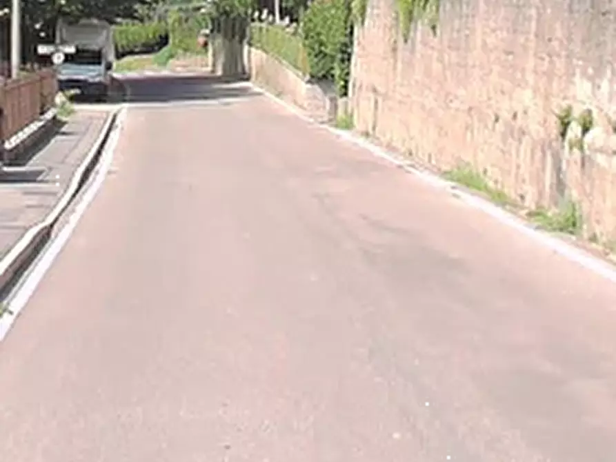 Immagine 19 di Appartamento in vendita  in Viale Papa Giovanni a Caprino Bergamasco