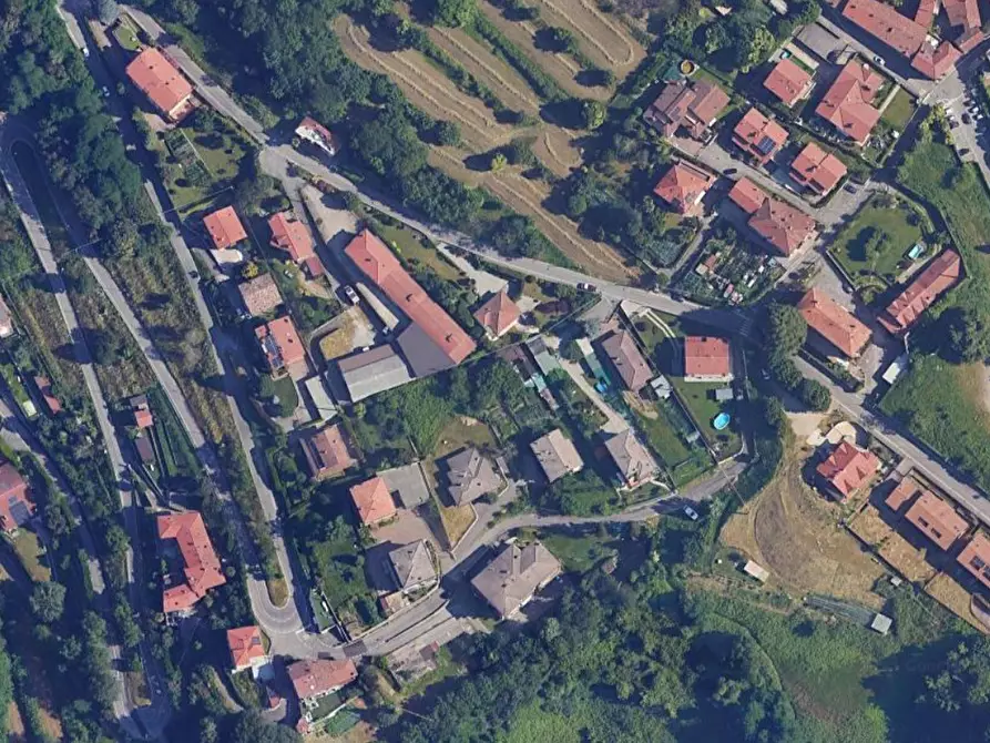 Immagine 24 di Appartamento in vendita  in Viale Papa Giovanni a Caprino Bergamasco