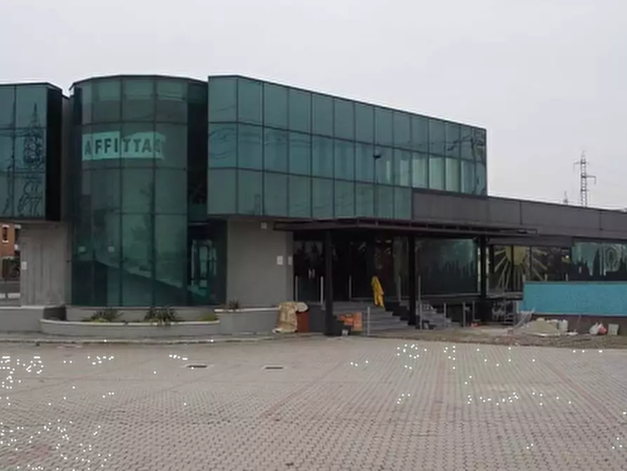 Immagine 9 di Negozio in vendita  in Via Espinasse a Magenta