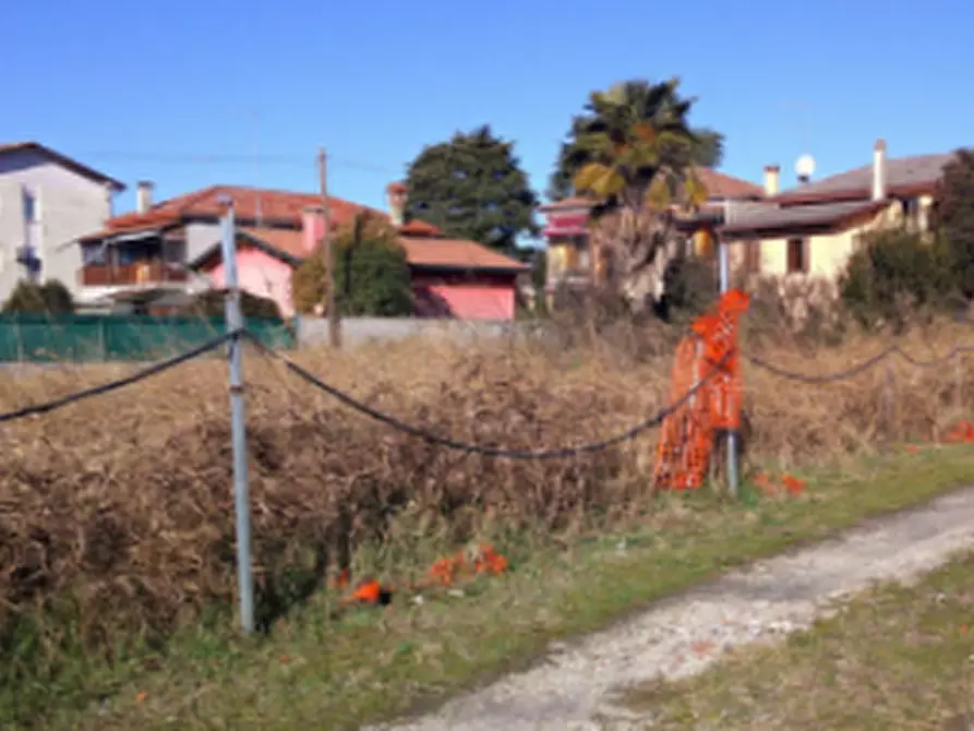 Immagine 1 di Terreno edificabile in vendita  in Via Senatore Pellegrini a Paese