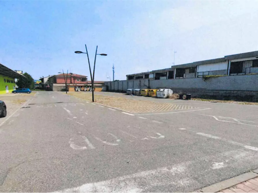 Immagine 4 di Negozio in vendita  in Via Vecchia Torino a Alessandria