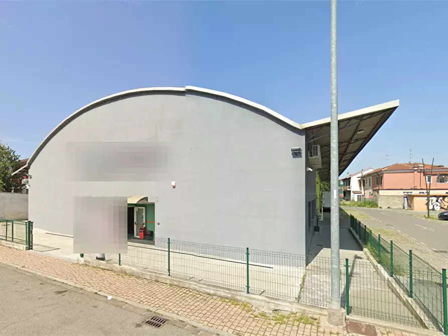 Immagine 5 di Negozio in vendita  in Via Vecchia Torino a Alessandria