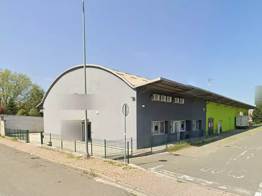 Immagine 9 di Negozio in vendita  in Via Vecchia Torino a Alessandria