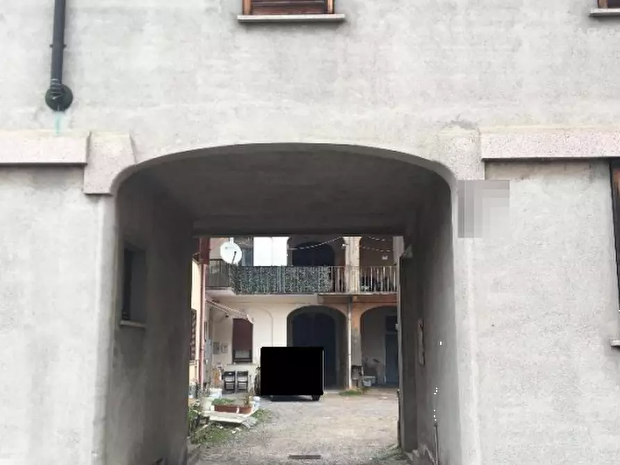 Immagine 2 di Appartamento in vendita  in Via della Pace  a Cirimido