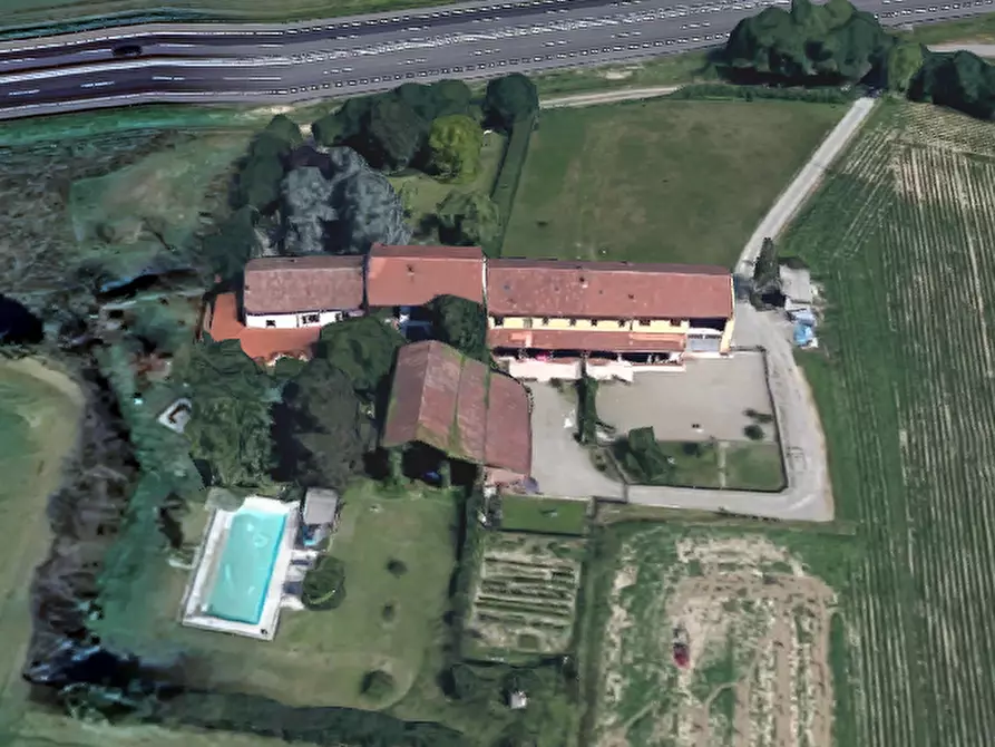 Immagine 12 di Porzione di casa in vendita  in Via Quargnento a Alessandria