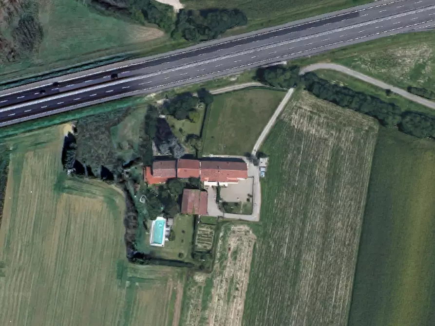 Immagine 14 di Porzione di casa in vendita  in Via Quargnento a Alessandria