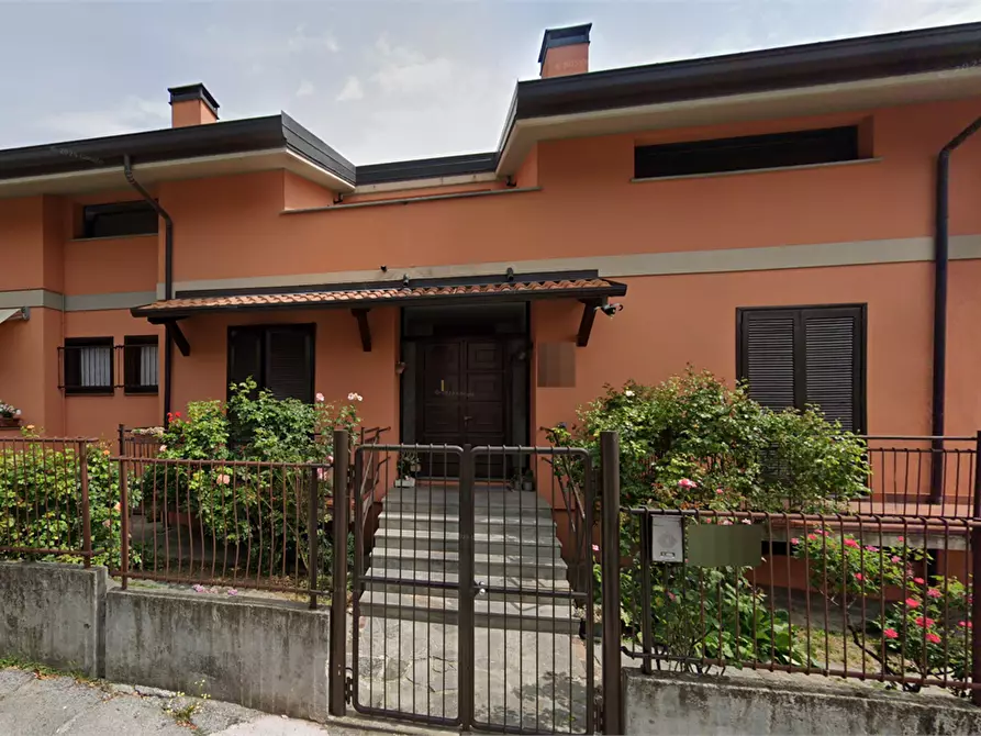 Immagine 14 di Appartamento in vendita  in Via Renzo e Lucia a Valmadrera