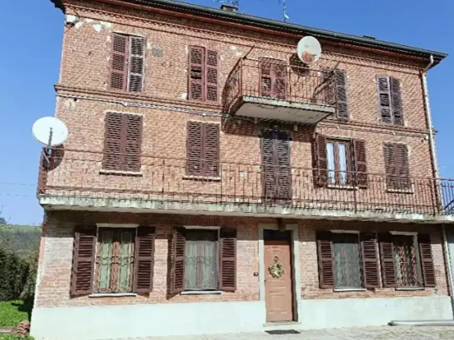 Immagine 1 di Appartamento in vendita  in Via Roma a Cortiglione