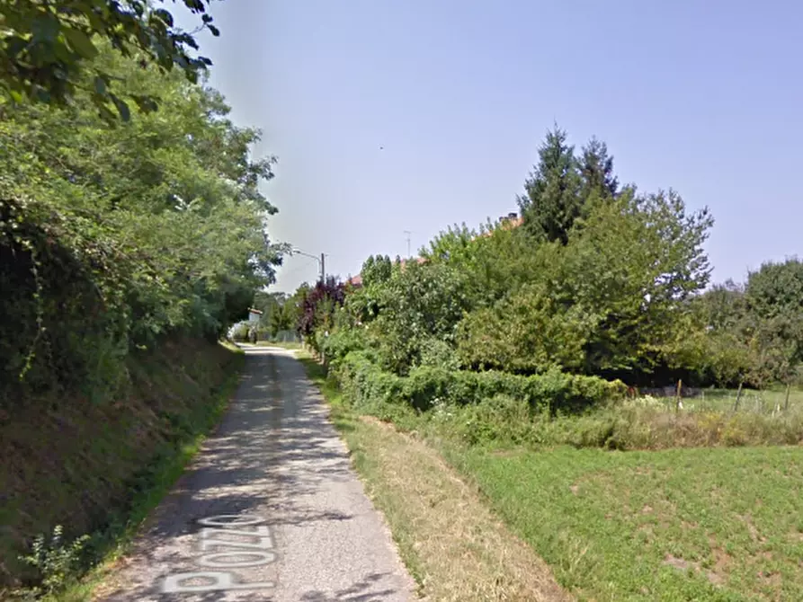 Immagine 7 di Appartamento in vendita  in Via Roma a Cortiglione