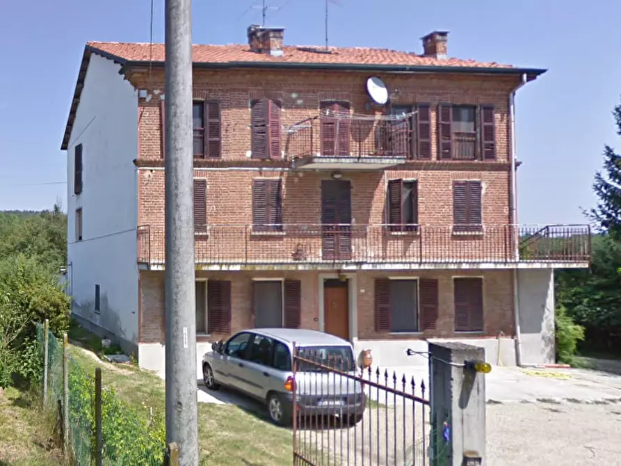 Immagine 9 di Appartamento in vendita  in Via Roma a Cortiglione