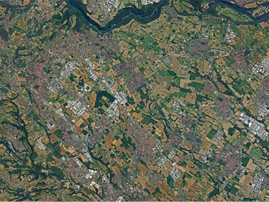 Immagine 12 di Garage in vendita  in Via Campi a Merate