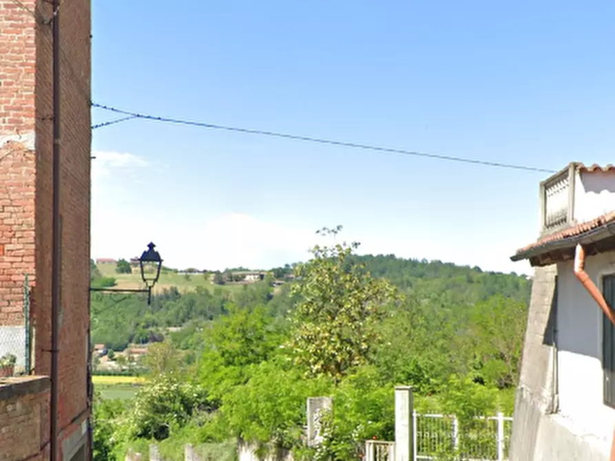 Immagine 5 di Terreno agricolo in vendita  in Via Roma a Cortiglione