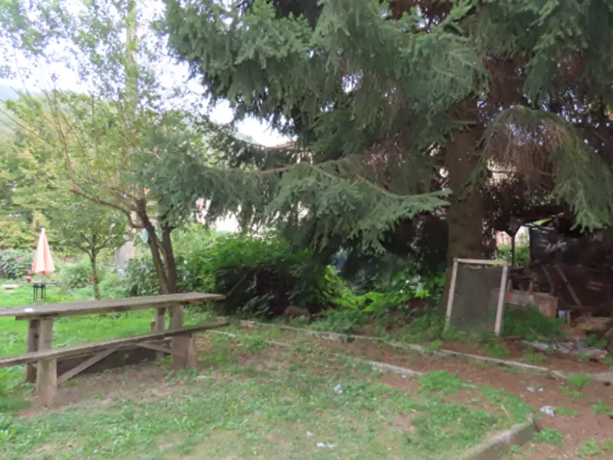 Immagine 4 di Casa indipendente in vendita  in  Via Castello a Calolziocorte