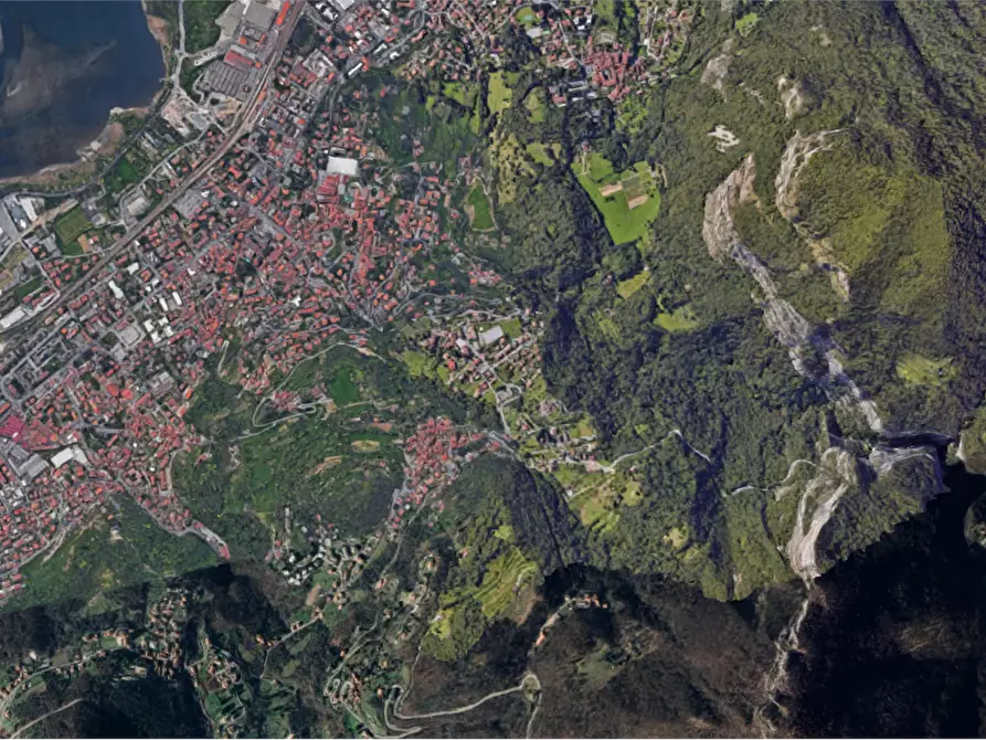 Immagine 24 di Casa indipendente in vendita  in  Via Castello a Calolziocorte