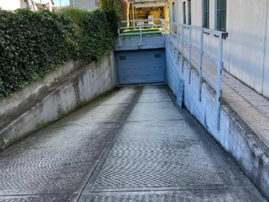 Immagine 4 di Appartamento in vendita  in Via Bergamo a Merate