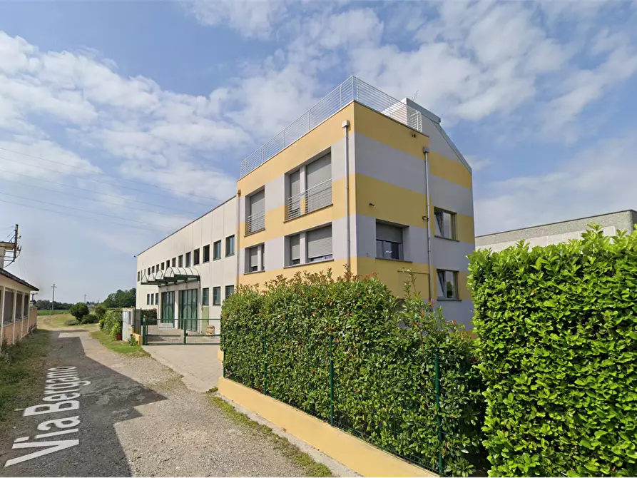 Immagine 11 di Appartamento in vendita  in Via Bergamo a Merate