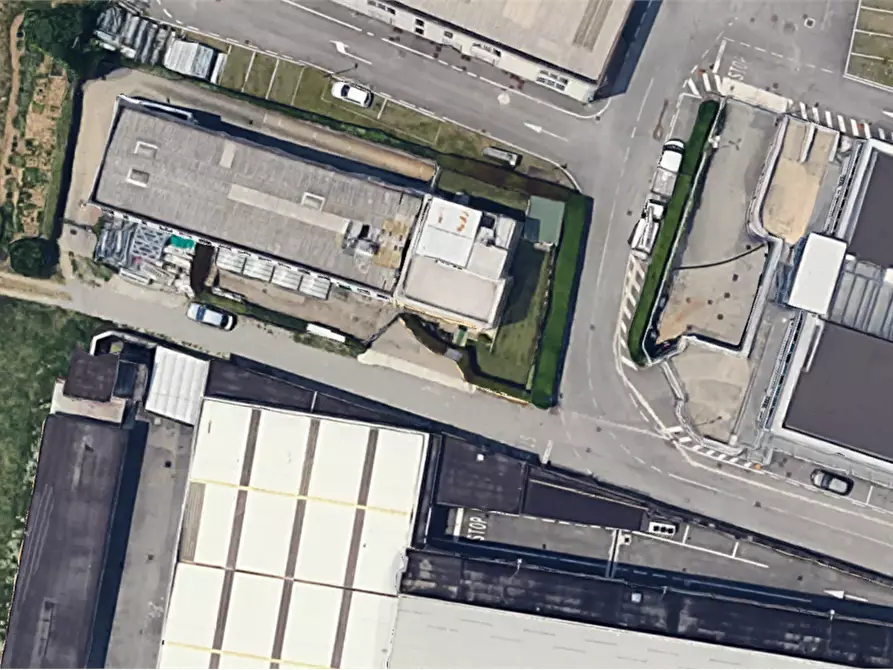 Immagine 17 di Appartamento in vendita  in Via Bergamo a Merate