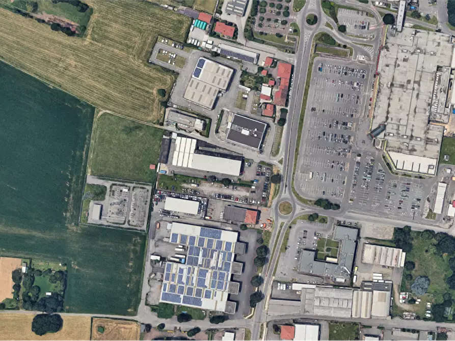 Immagine 18 di Appartamento in vendita  in Via Bergamo a Merate