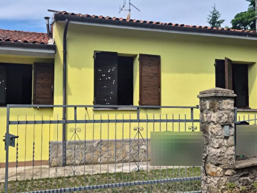 Immagine 2 di Porzione di casa in vendita  in via Bellaria a Castel D'aiano