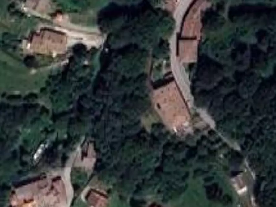 Immagine 15 di Appartamento in vendita  in Via  Bolognese a Pistoia