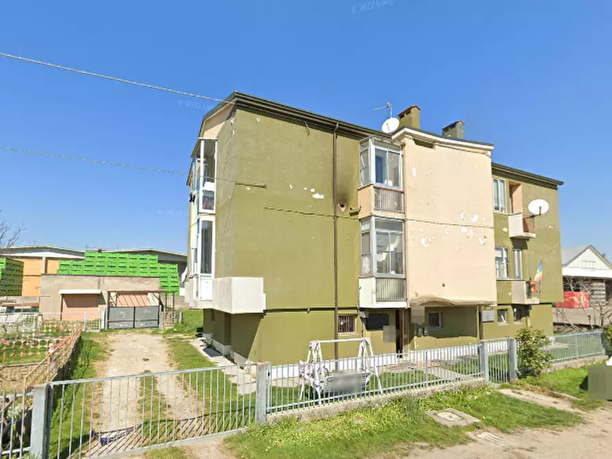 Immagine 2 di Appartamento in vendita  in Via Guglielmo Marconi  a Conselice