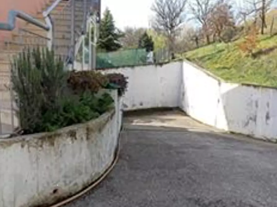 Immagine 7 di Appartamento in vendita  in Via Urbinate a Urbino