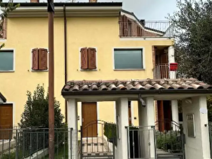 Immagine 2 di Appartamento in vendita  in Via Lazio a Monte Porzio