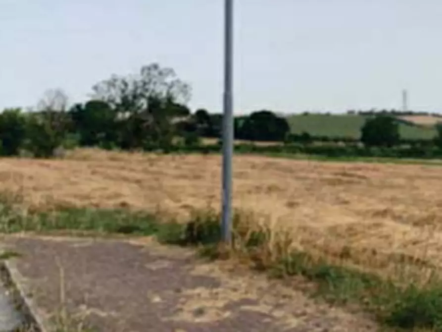 Immagine 7 di Terreno edificabile in vendita  in Via della Tombaccia a Fano