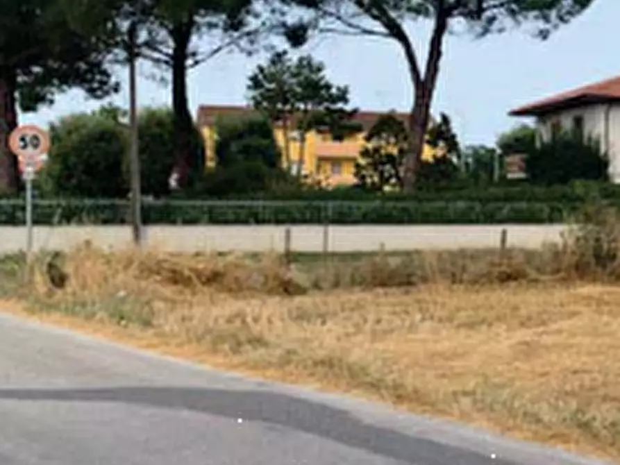 Immagine 13 di Terreno edificabile in vendita  in Via della Tombaccia a Fano