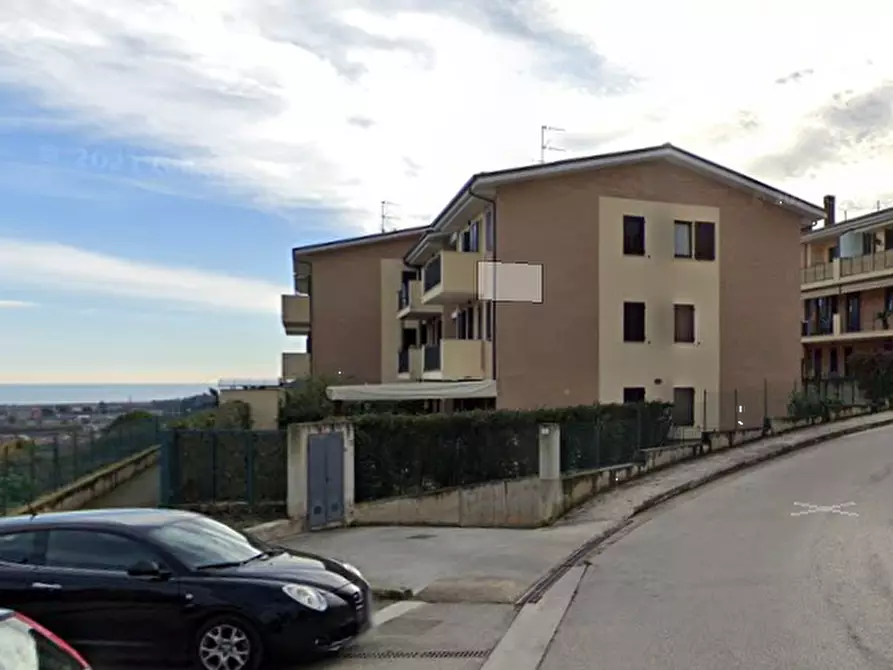 Immagine 5 di Garage in vendita  in Via Medi a Porto San Giorgio