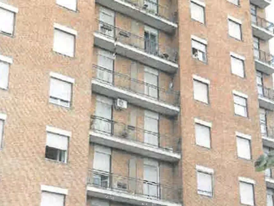 Immagine 2 di Appartamento in vendita  in Viale Tivoli a Alessandria