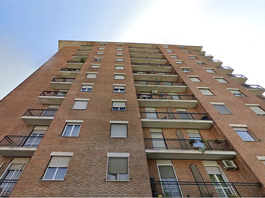 Immagine 5 di Appartamento in vendita  in Viale Tivoli a Alessandria